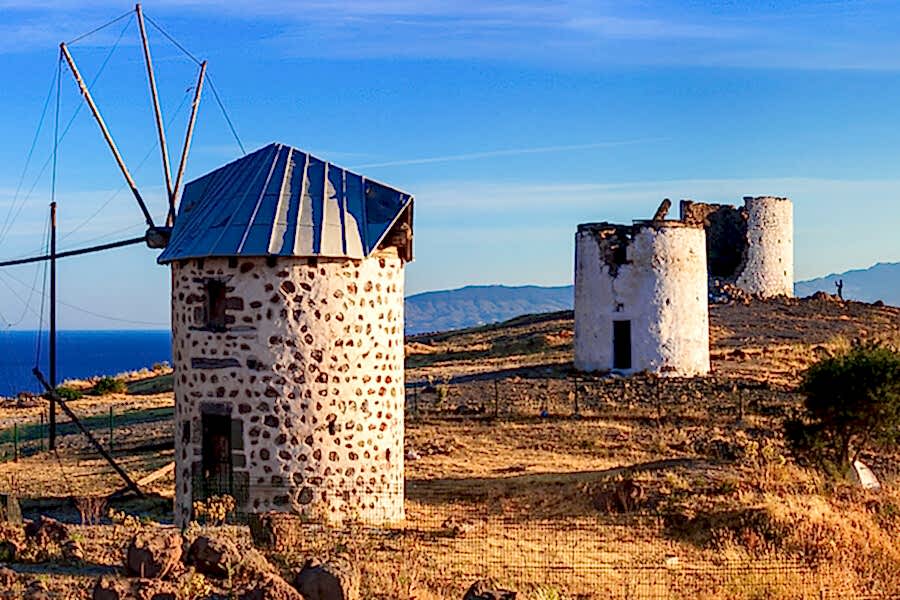 Bodrum yel değirmenlerini görün!