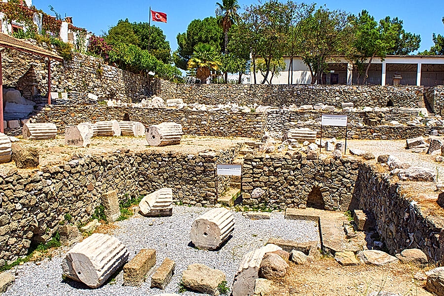 Dünyanın 7 harikasından biri olan Halikarnas Mozolesi’ni keşfet!