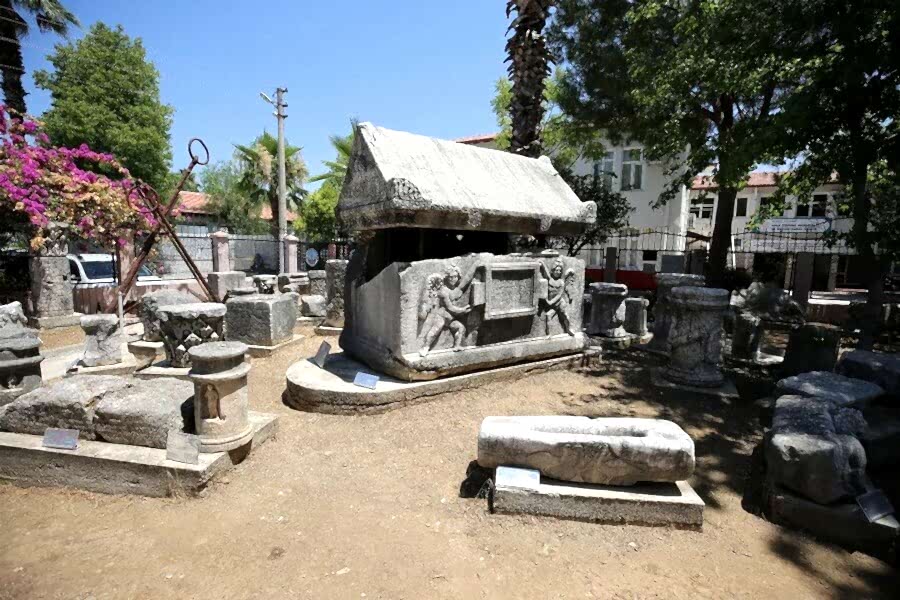 Fethiye Müzesi'nde tarihe dokunun